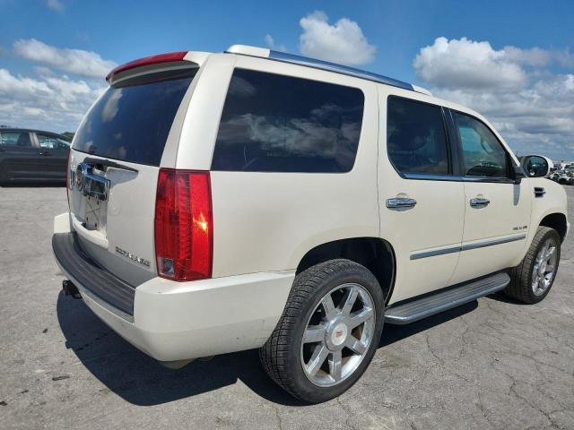 Parquets CADILLAC ESCALADE 2013 Kremowy
