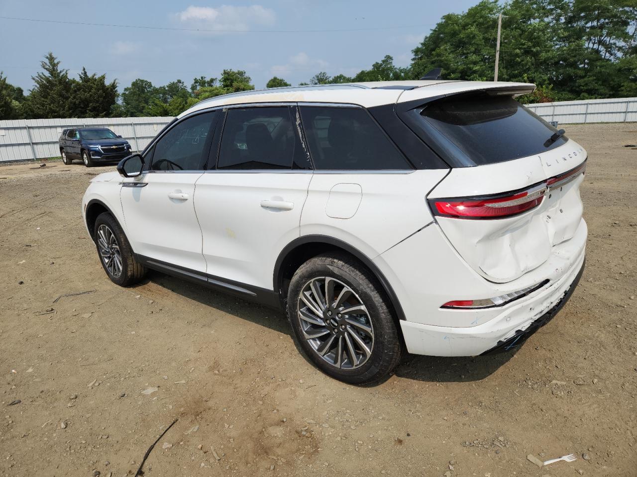 2024 Lincoln Corsair Reserve white null gas 5LMCJ2CA8RUL10566 photo #3