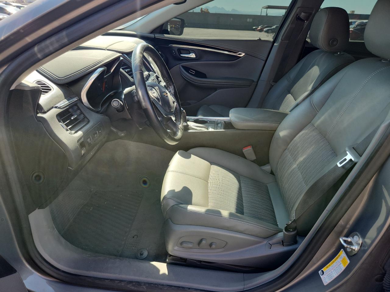 2018 Chevrolet Impala Lt VIN: 2G1105S3XJ9122597 Lot: 68652695