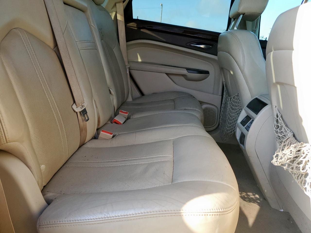 2014 Cadillac Srx Performance Collection VIN: 3GYFNCE36ES558185 Lot: 69234175