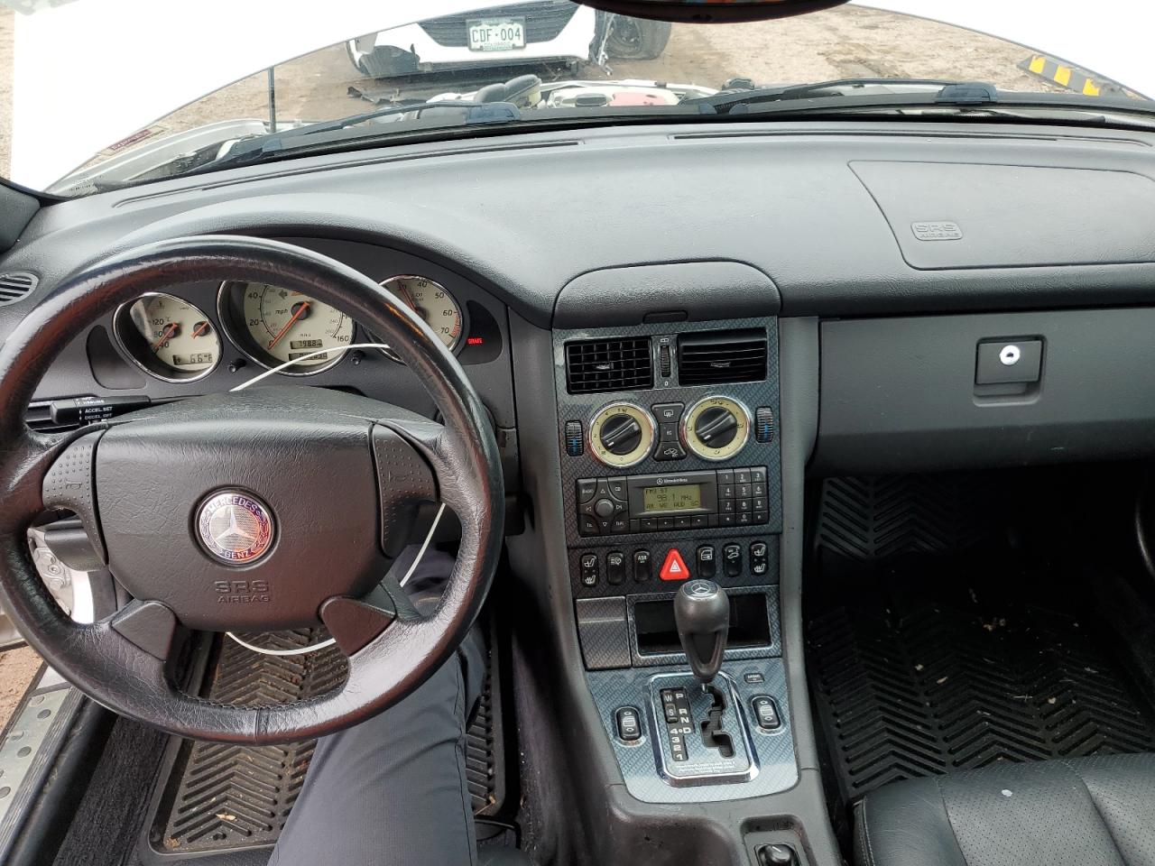 2000 Mercedes-Benz Slk 230 Kompressor VIN: WDBKK47F0YF150959 Lot: 70592465