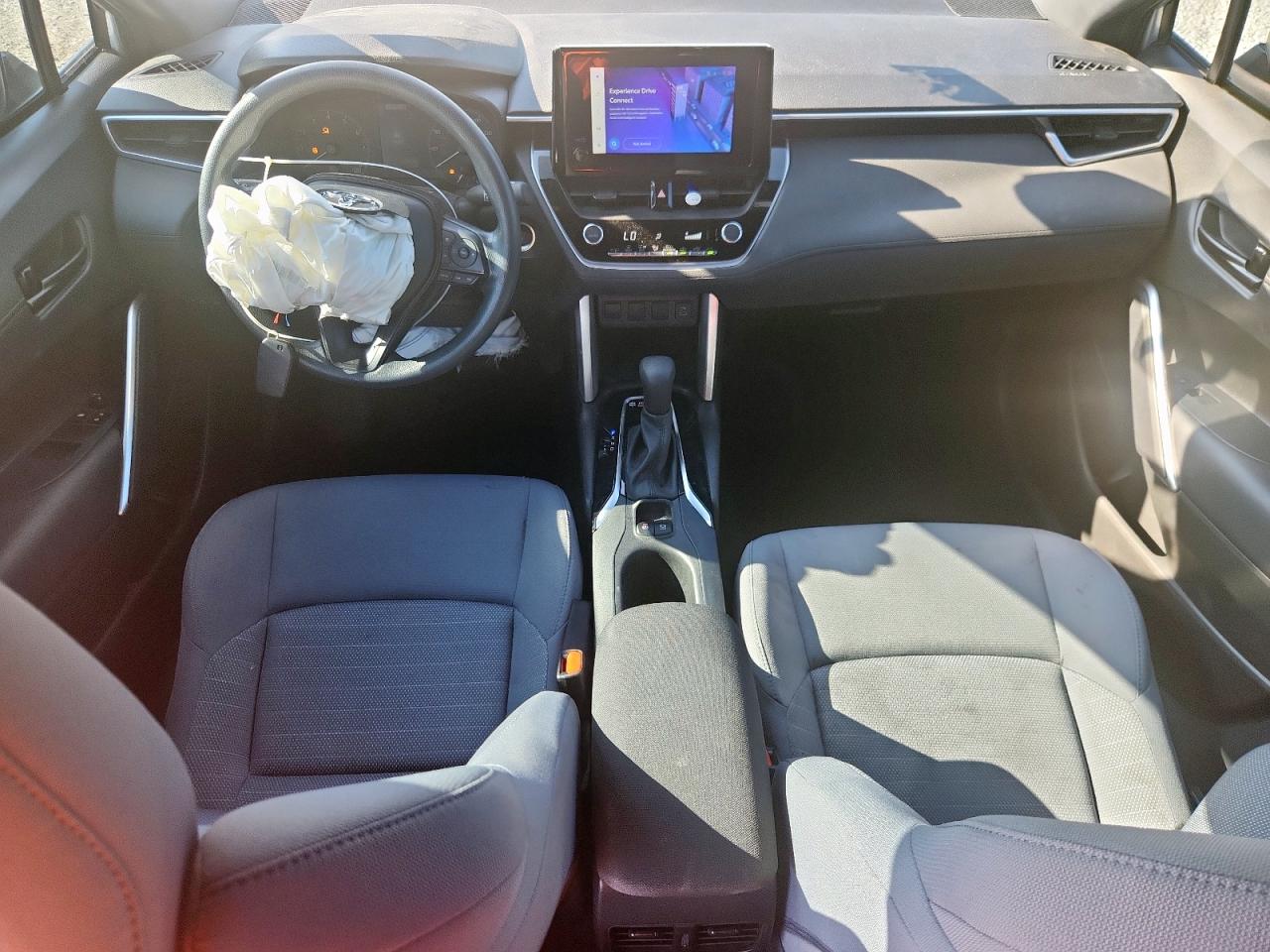 2023 Toyota Corolla Cross Le VIN: 7MUFBABG6PV011974 Lot: 69835775