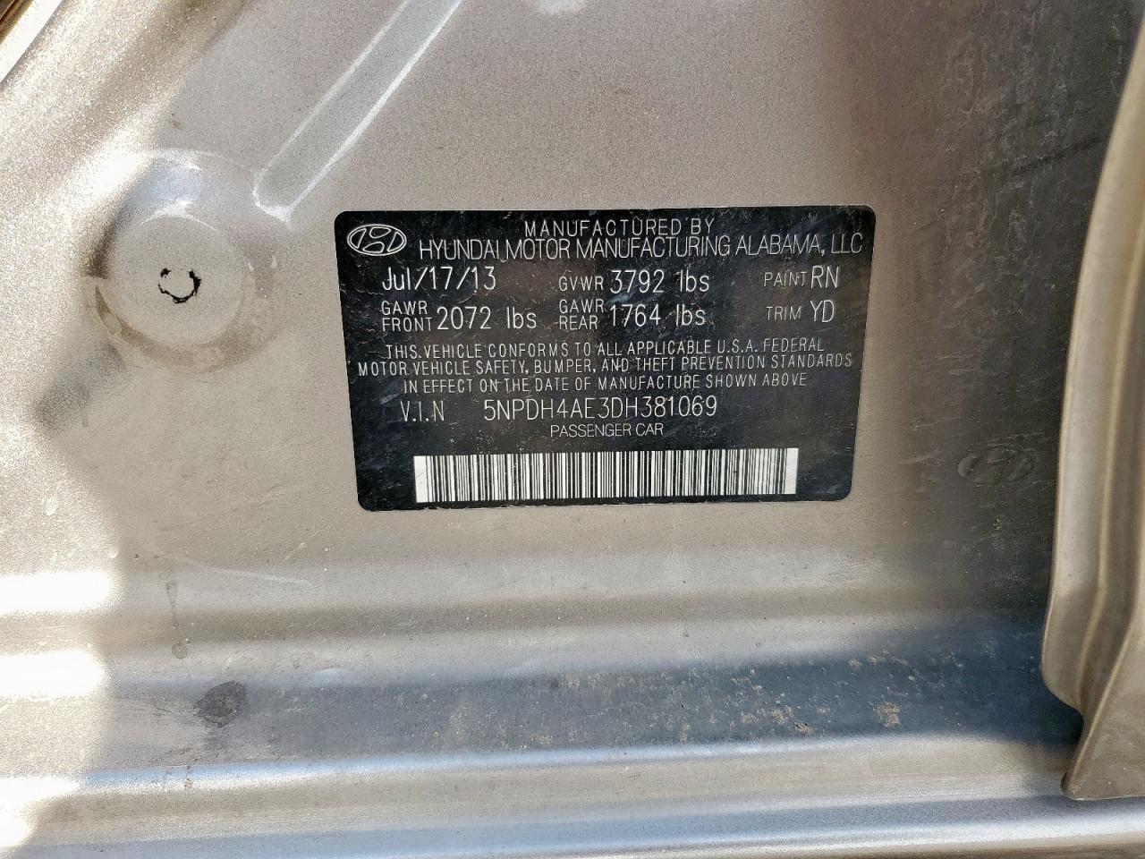 2013 Hyundai Elantra Gls VIN: 5NPDH4AE3DH381069 Lot: 69030995