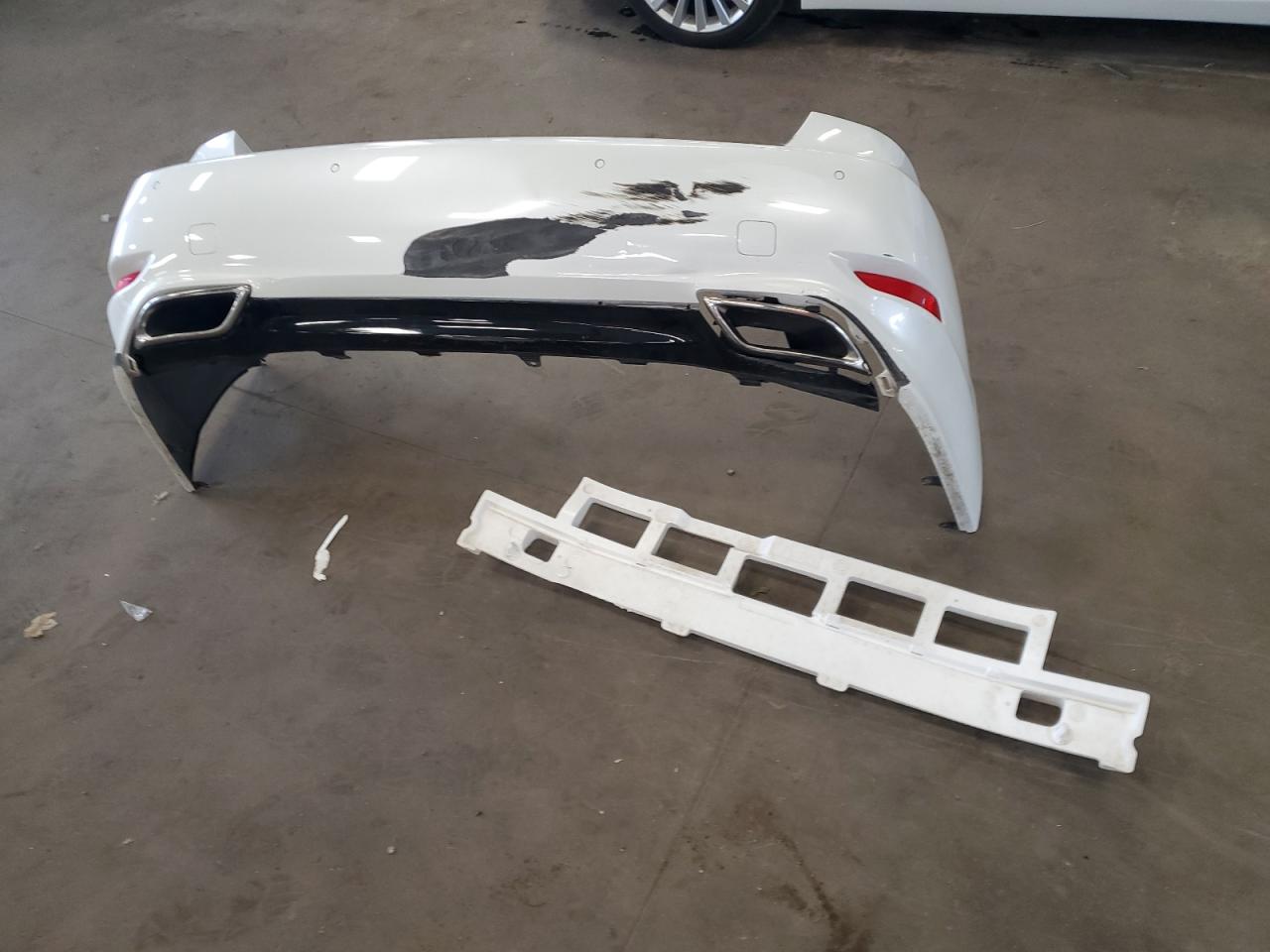 2015 Lexus Ls 460 VIN: JTHCL5EF4F5024617 Lot: 69588825