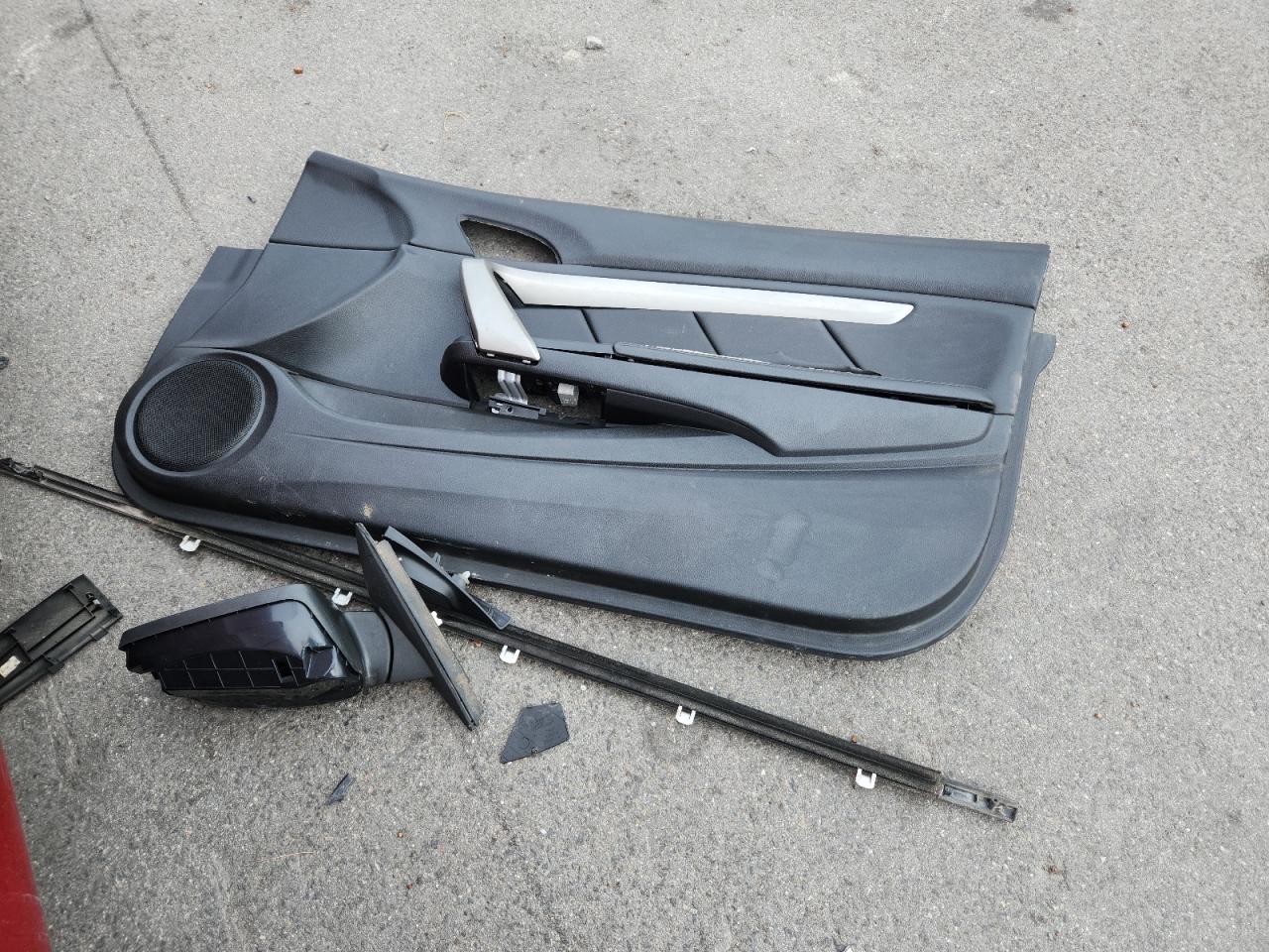 2011 Honda Accord Ex VIN: 1HGCS1B7XBA015188 Lot: 69570135