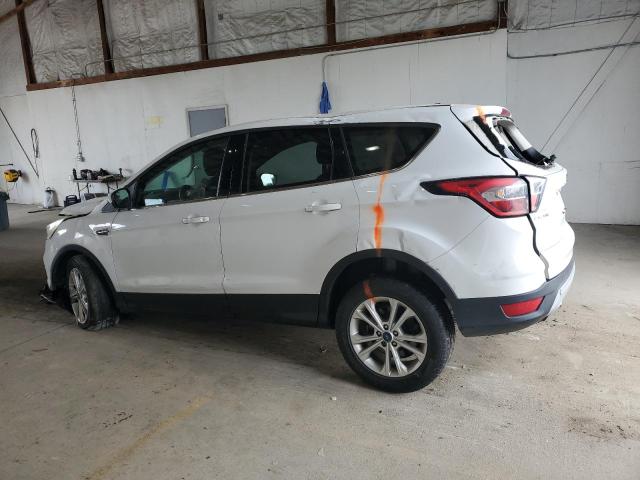Паркетники FORD ESCAPE 2017 Белы