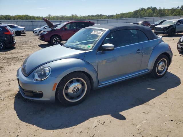  VOLKSWAGEN BEETLE 2016 Синий