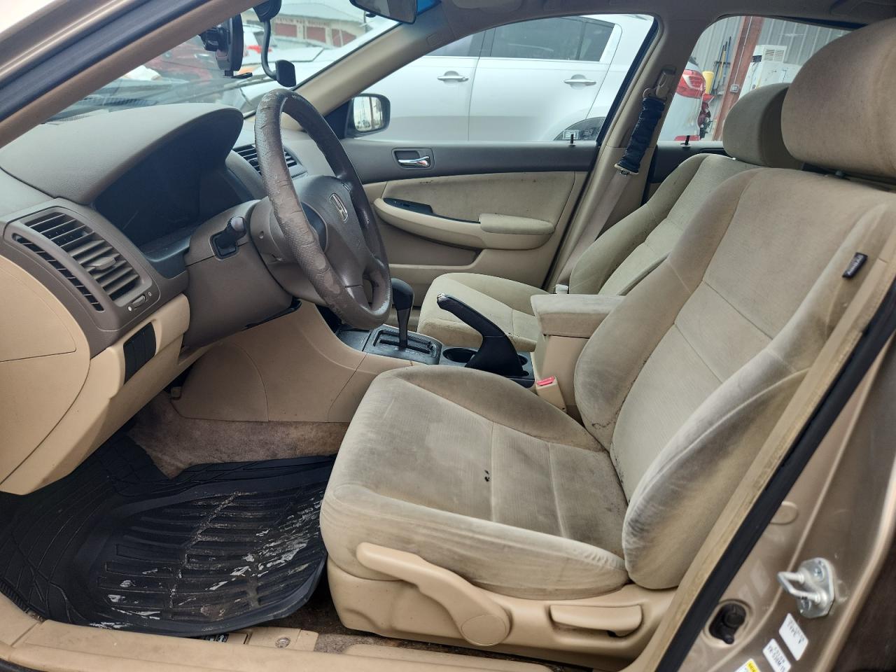 2006 Honda Accord Lx VIN: 3HGCM56436G700285 Lot: 70447385