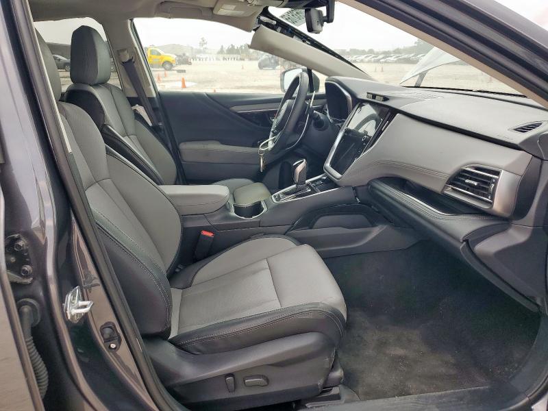  SUBARU OUTBACK 2024 Серый