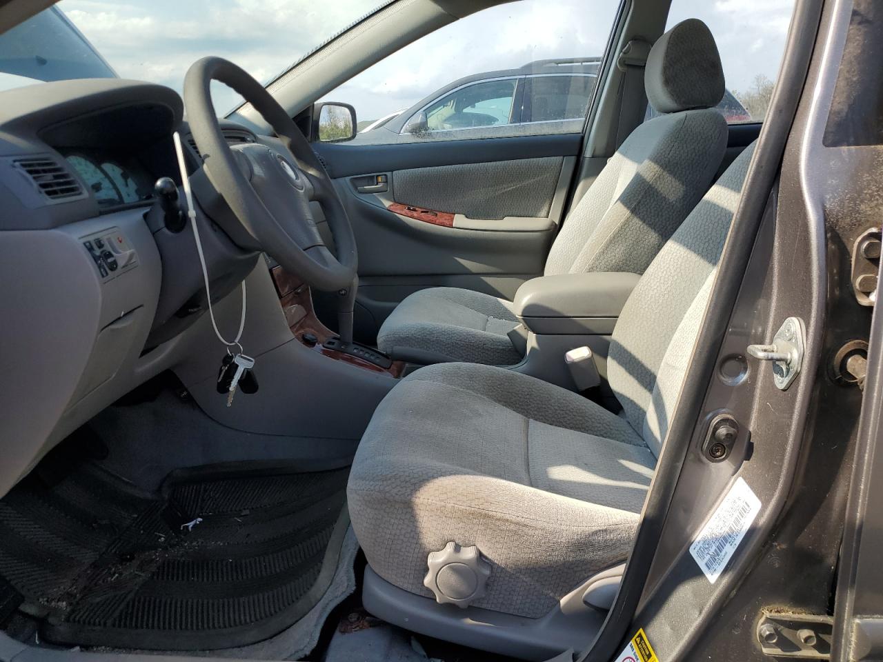 2004 Toyota Corolla Ce VIN: 2T1BR38E04C198025 Lot: 70786895