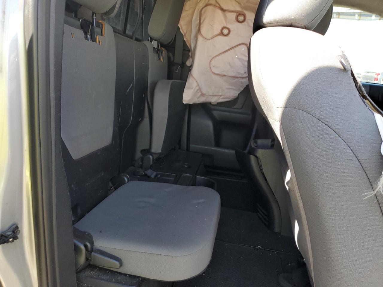 2016 Toyota Tacoma Access Cab VIN: 5TFRZ5CN5GX004886 Lot: 70063765