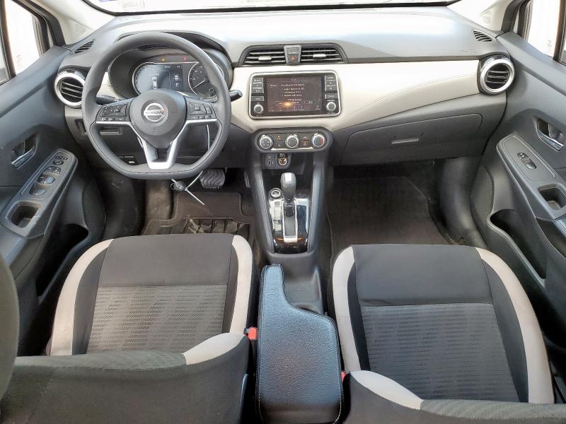  NISSAN VERSA 2020 Белы