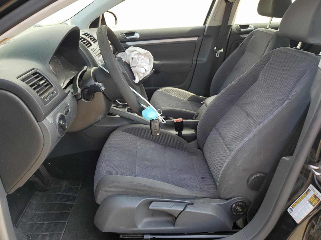 2007 Volkswagen Jetta VIN: 3VWGG71K17M123832 Lot: 70483545