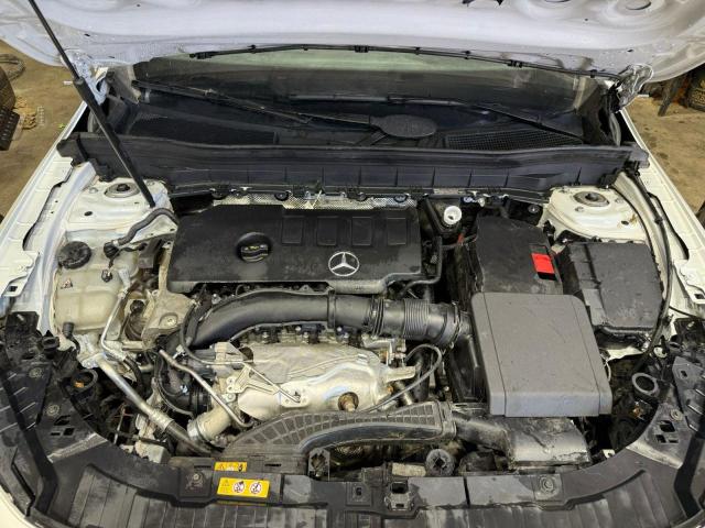 2023 MERCEDES-BENZ GLB 250 4MATIC  