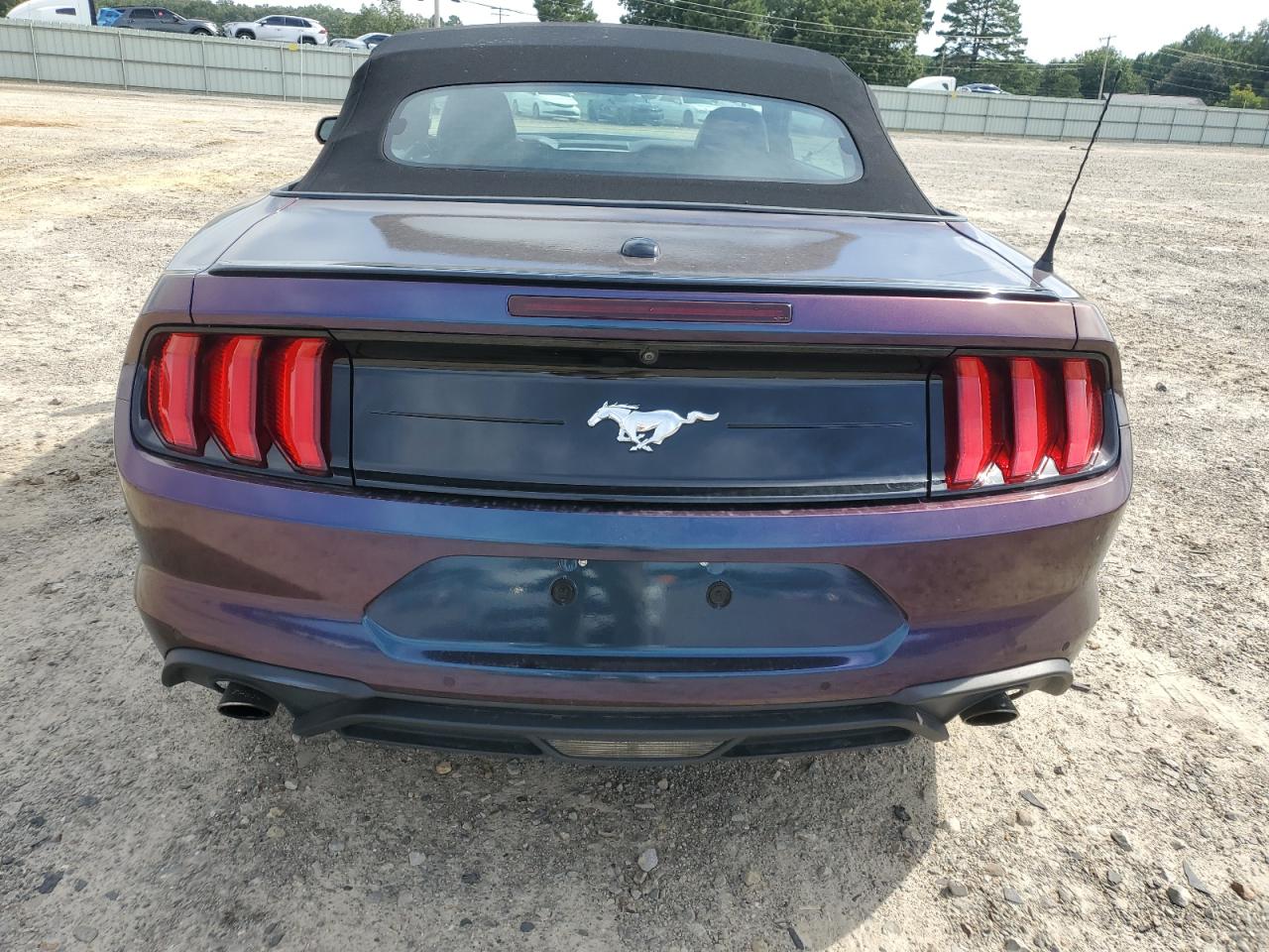 2022 Ford Mustang VIN: 1FATP8UH4N5119810 Lot: 70288465