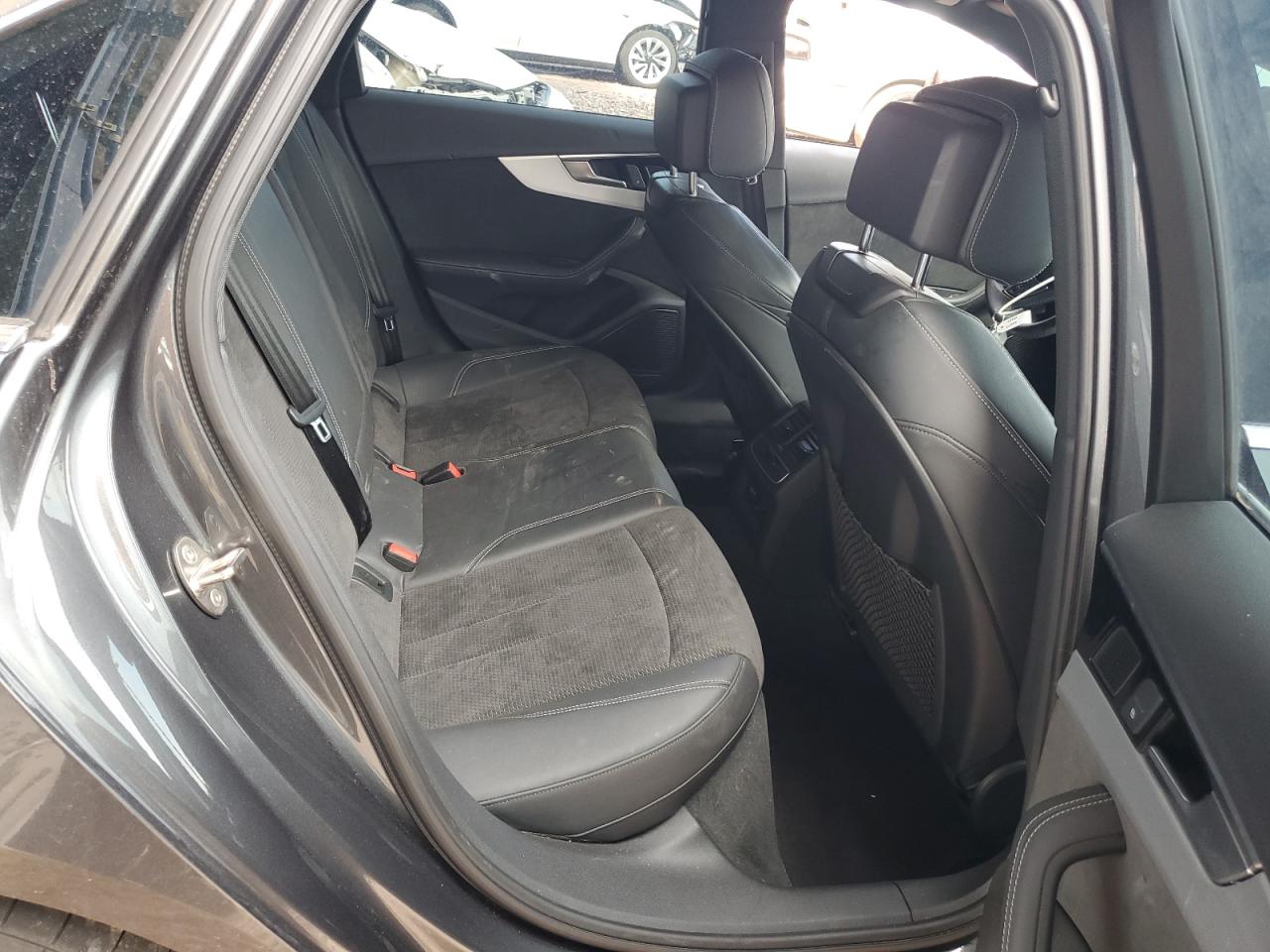 2020 Audi A4 Premium Plus VIN: WAUENAF45LN006825 Lot: 68366825