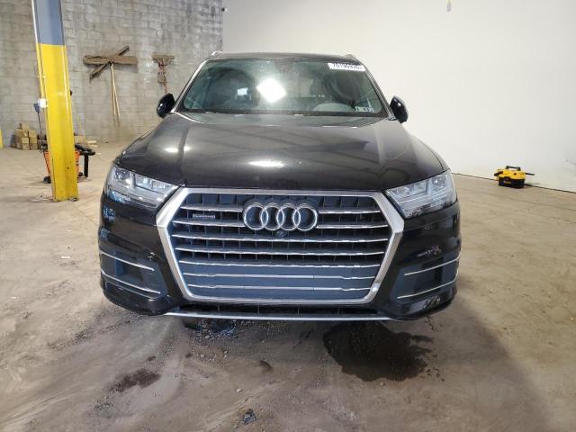  AUDI Q7 2019 Черный