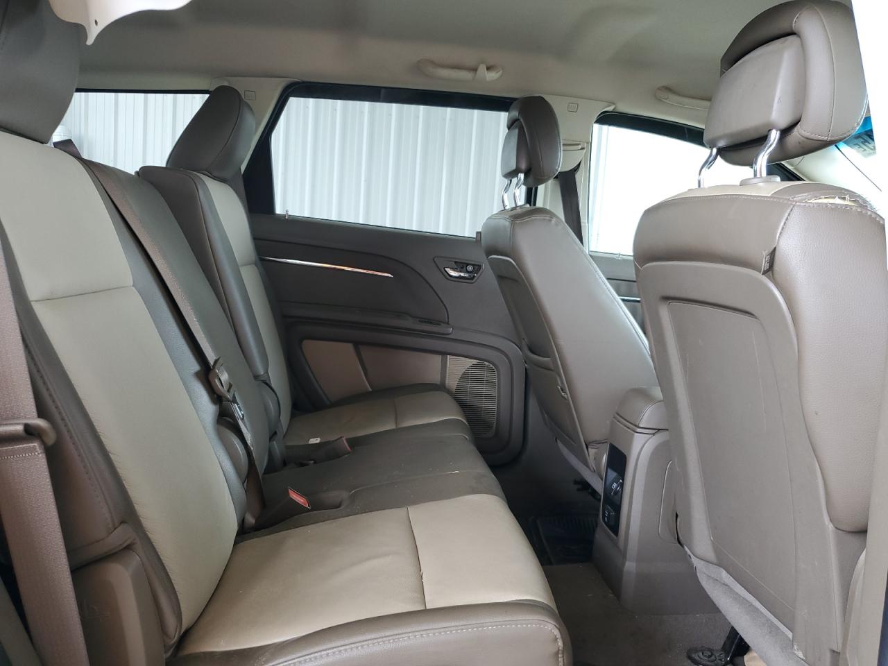 2010 Dodge Journey R/T VIN: 3D4PH6FV9AT156607 Lot: 70919415