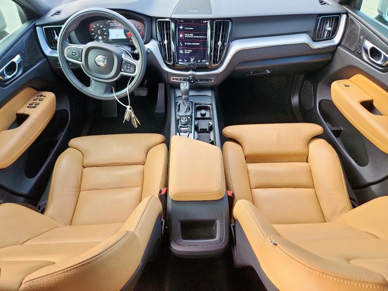  VOLVO XC60 2019 Белы