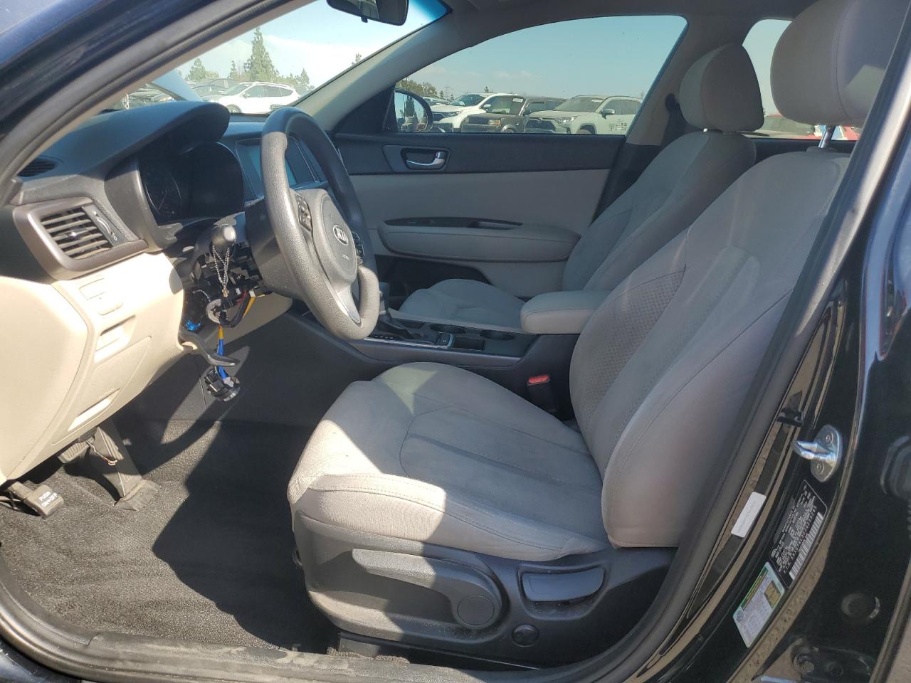 2018 Kia Optima Lx VIN: 5XXGT4L3XJG258285 Lot: 70313075
