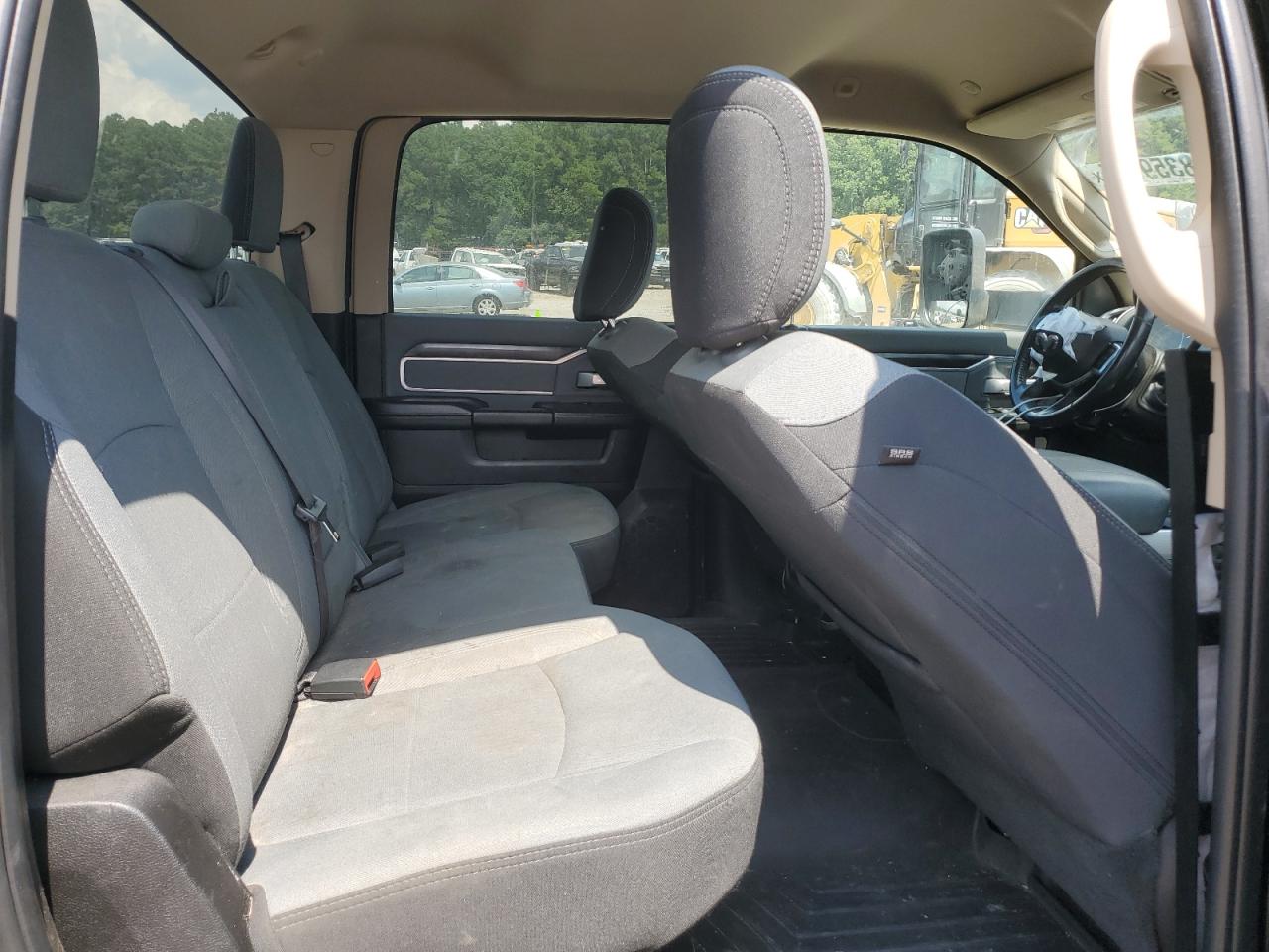 2020 Ram 2500 Big Horn VIN: 3C6UR5DLXLG149354 Lot: 68359705