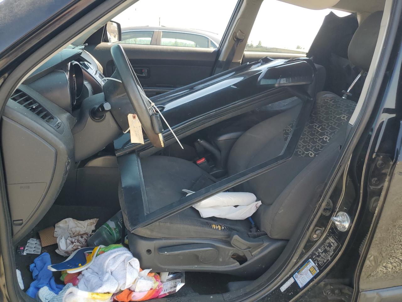 2011 Kia Soul + VIN: KNDJT2A25B7238086 Lot: 67639515