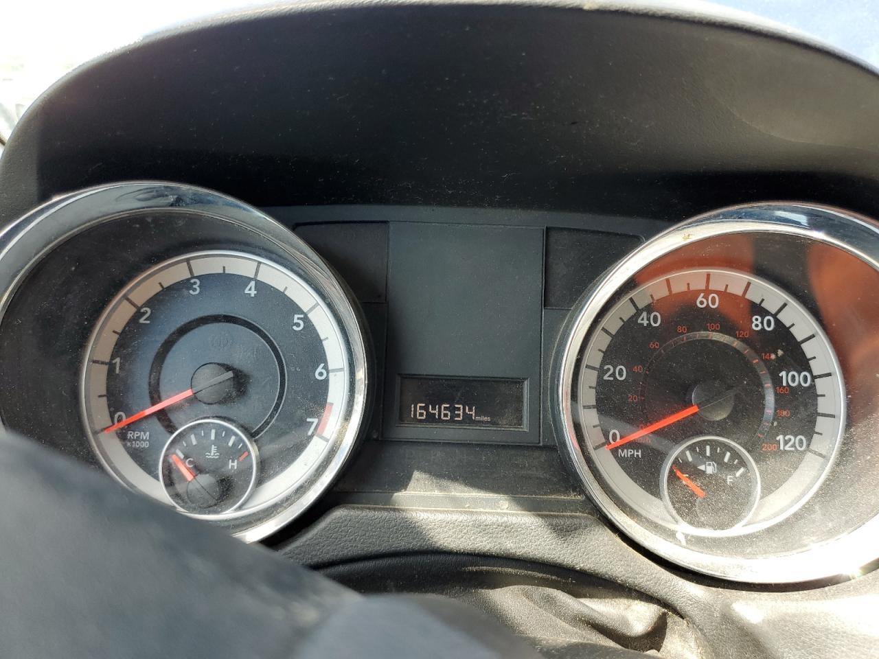 2013 Dodge Grand Caravan Sxt VIN: 2C4RDGCG6DR817630 Lot: 70653035