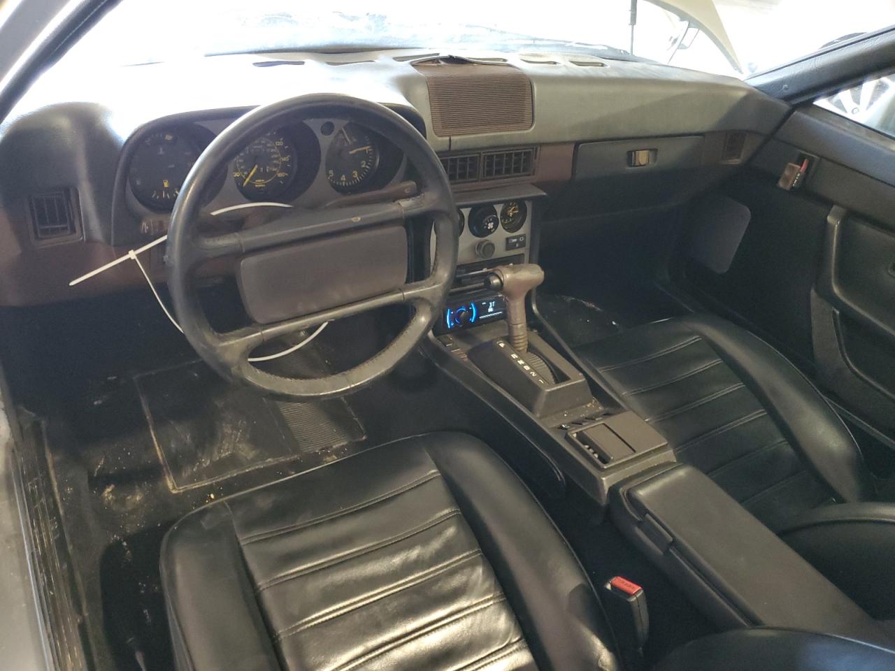 1984 Porsche 944 VIN: WP0AA0942EN465607 Lot: 68647485