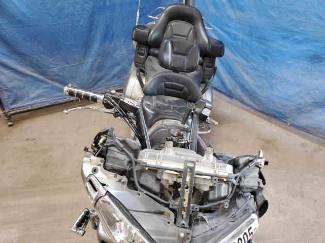 2002 HONDA GL1800   