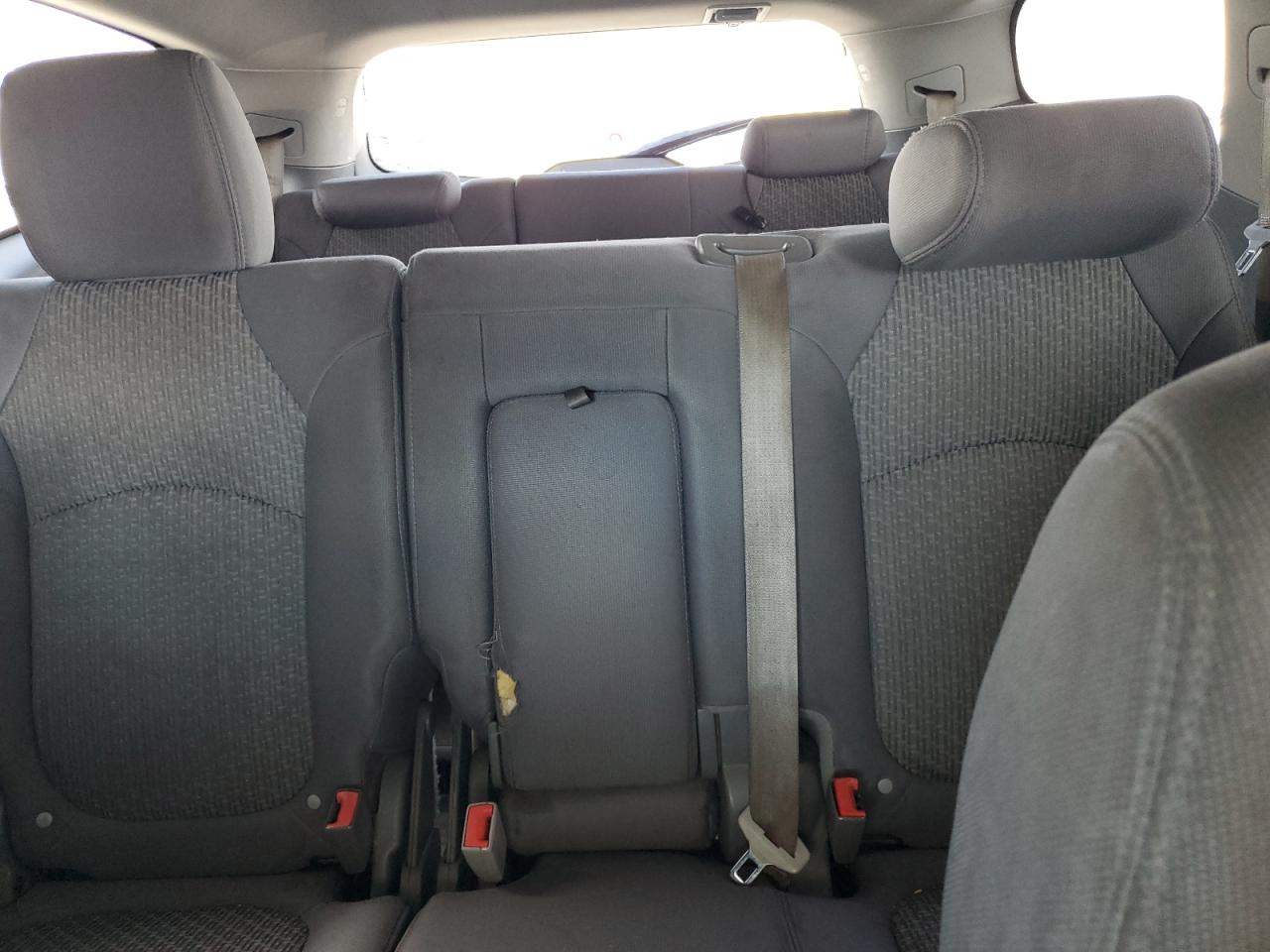 2011 Chevrolet Traverse Ls VIN: 1GNKVEED4BJ259906 Lot: 70394855