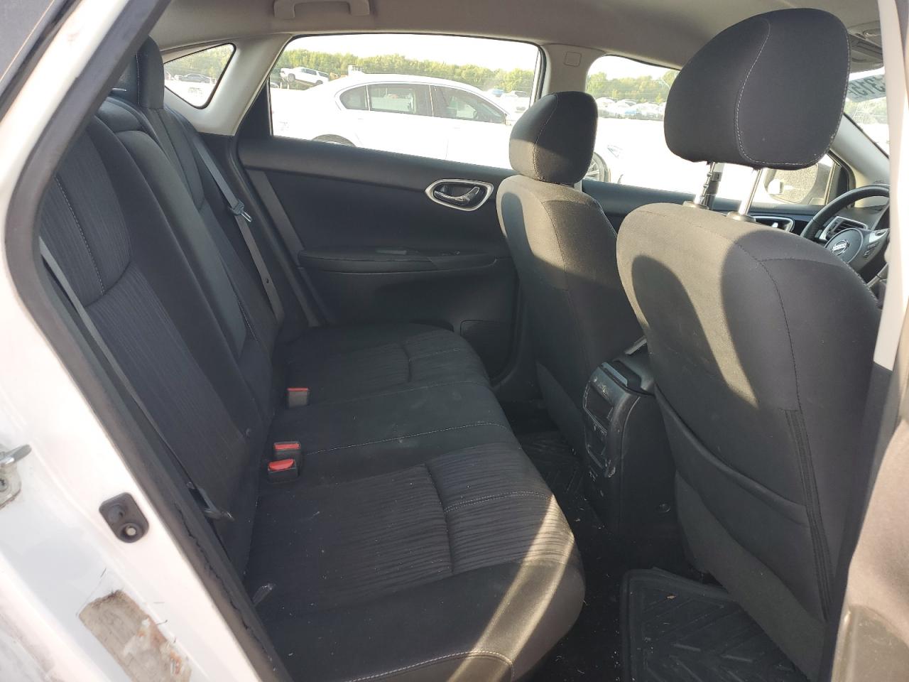 2017 Nissan Sentra S VIN: 3N1AB7AP4HY383044 Lot: 70141315