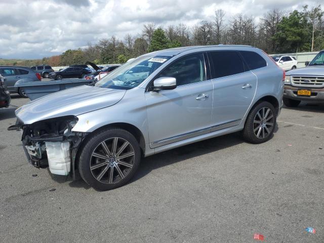  VOLVO XC60 2017 Srebrny