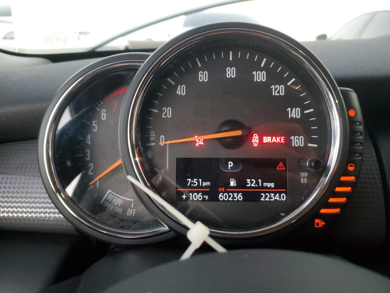 942498 2015 Mini Cooper