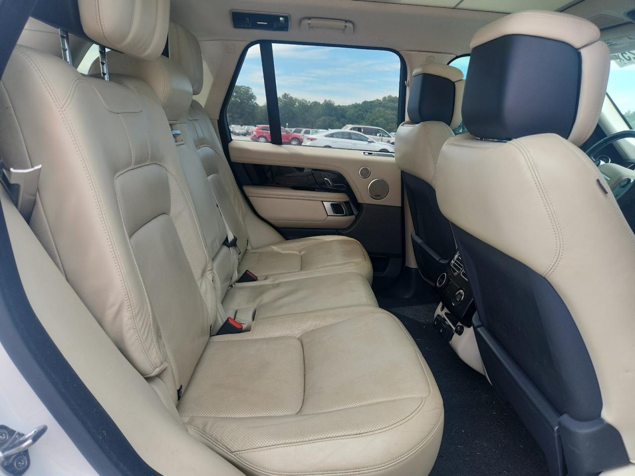 2020 Land Rover Range Rover Hse VIN: SALGS2RU3LA570883 Lot: 68385725