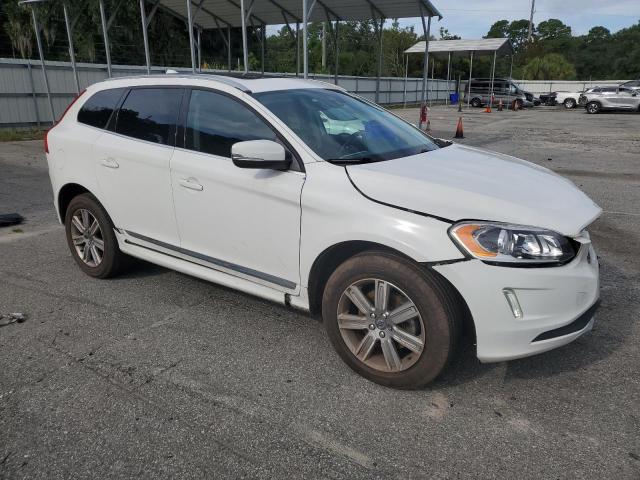  VOLVO XC60 2017 Белы