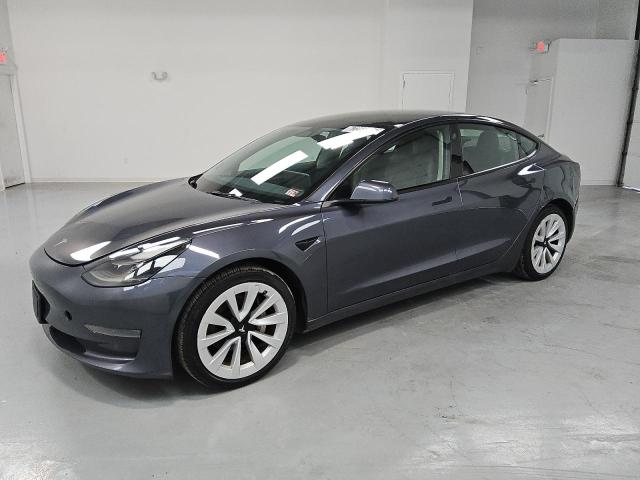  TESLA MODEL 3 2023 Srebrny