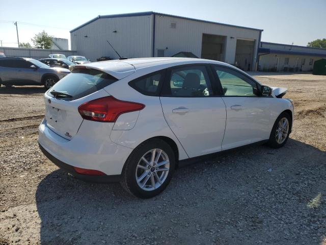  FORD FOCUS 2016 Белы