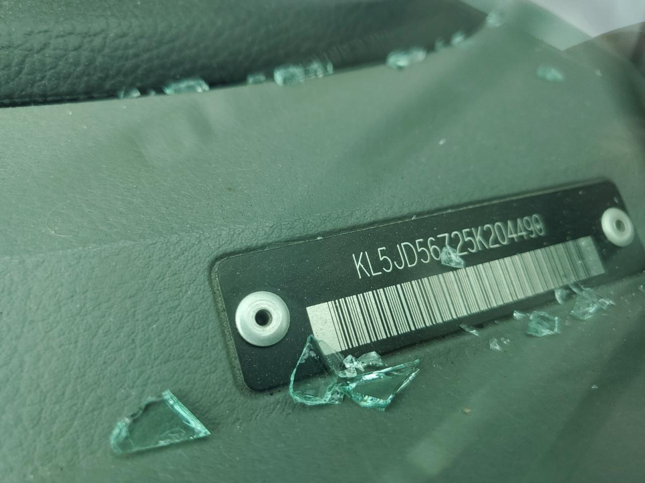 2005 Suzuki Forenza S VIN: KL5JD56Z25K204490 Lot: 68131725