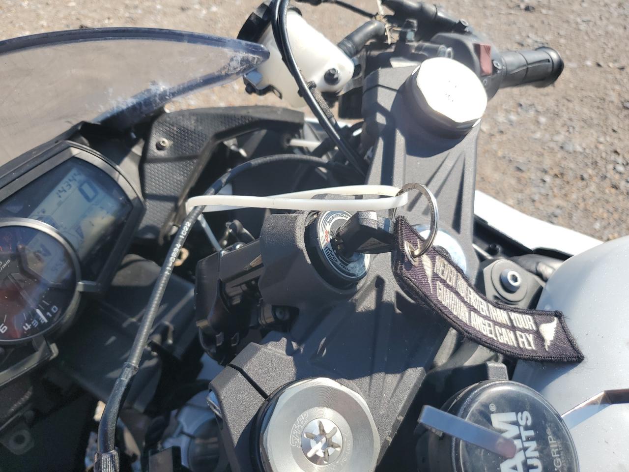 2021 Kawasaki Zx636 K VIN: JKBZXJH11MA009236 Lot: 69071075