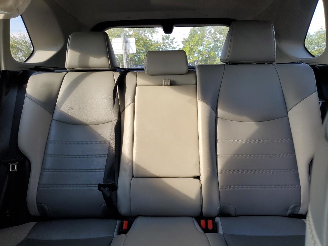 2021 Toyota Rav4 Xle Premium VIN: 2T3C1RFV3MW173997 Lot: 70922325