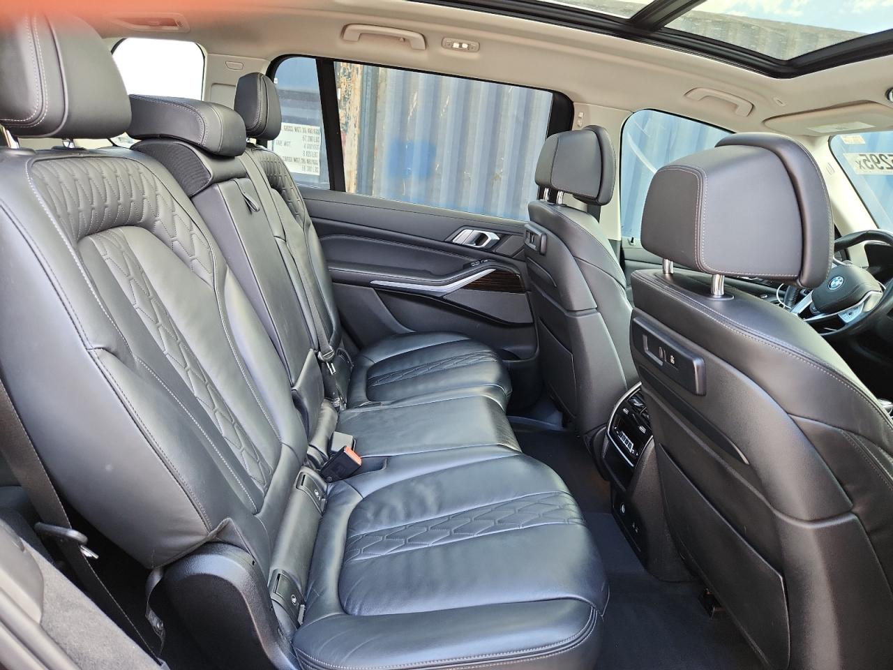 2021 BMW X7 xDrive40I VIN: 5UXCW2C08M9E32292 Lot: 70125295