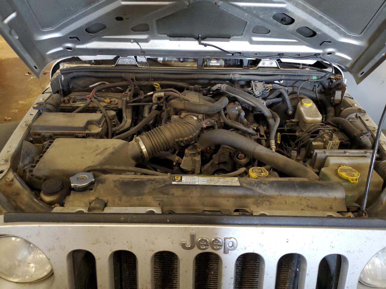 2011 Jeep Wrangler Unlimited Sport VIN: 1J4BA3H18BL512024 Lot: 69951835