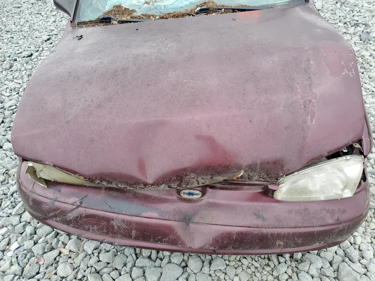 1998 Chevrolet Geo Prizm Base VIN: 1Y1SK5282WZ409085 Lot: 67872915