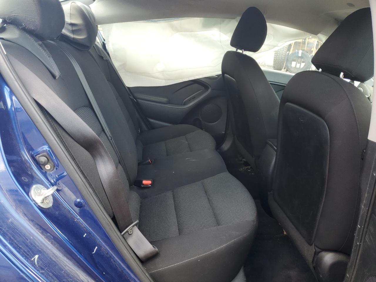 2017 Kia Forte Lx VIN: 3KPFK4A78HE136709 Lot: 70221275