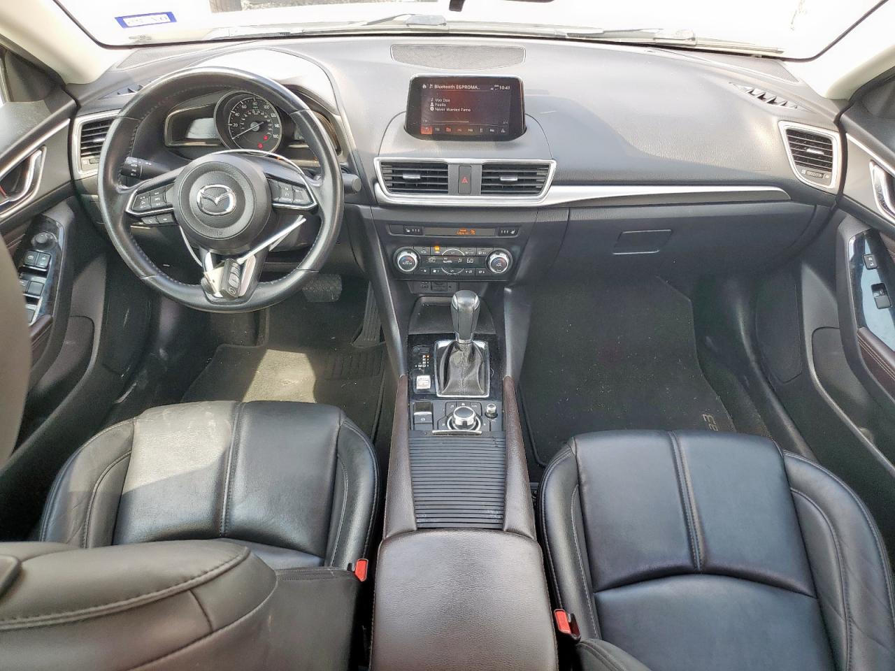 2018 Mazda 3 Touring VIN: 3MZBN1V35JM184141 Lot: 70117525