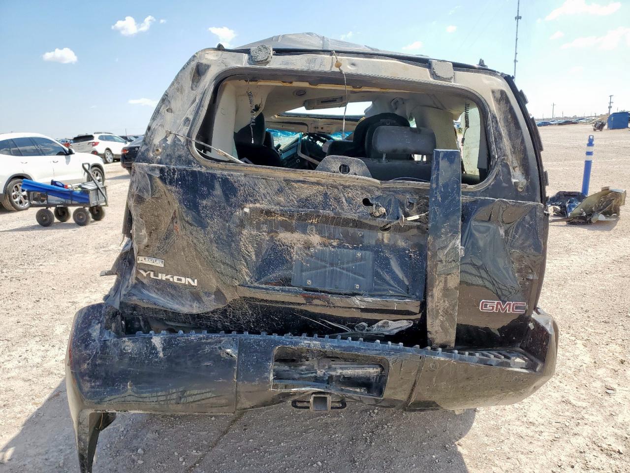 2012 GMC Yukon Denali VIN: 1GKS1EEF6CR312909 Lot: 69979525