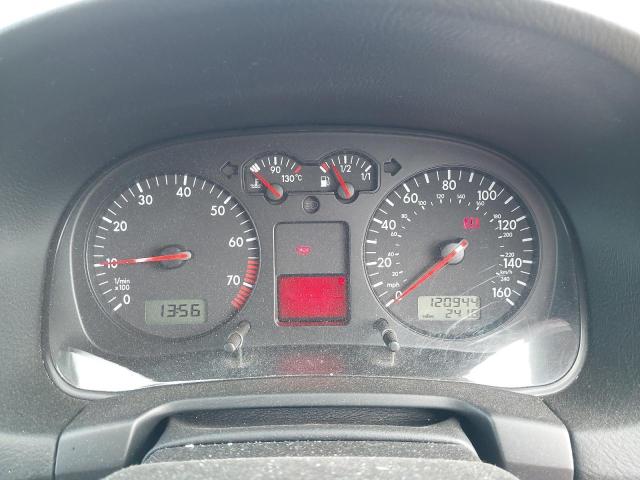 2003 VOLKSWAGEN GOLF MATCH