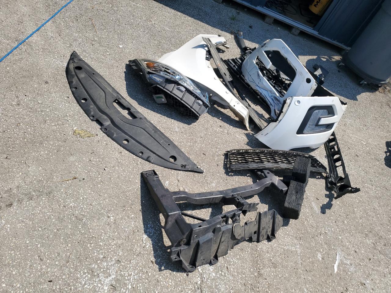 2017 Ford Explorer Limited VIN: 1FM5K8F82HGE37640 Lot: 67784135