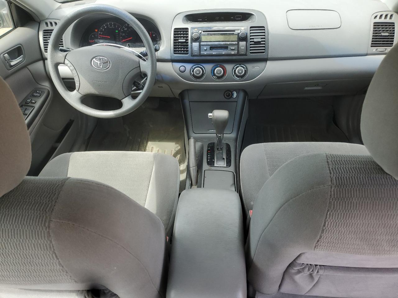 2005 Toyota Camry Le VIN: 4T1BF30K85U595220 Lot: 68875635