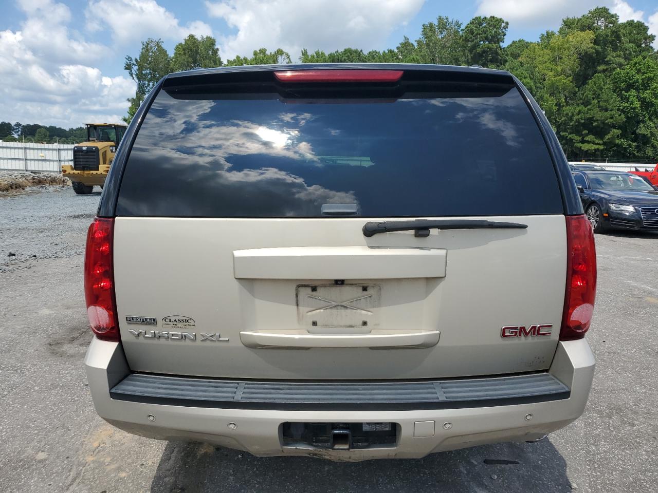 2012 GMC Yukon Xl K1500 Slt VIN: 1GKS2KE70CR238309 Lot: 69008385